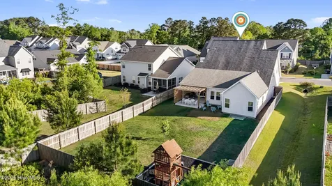 67 Man O War Lane Hampstead NC 28443