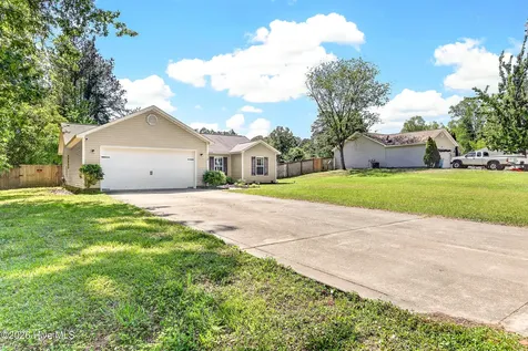 112 Clayton James Road Jacksonville NC 28540
