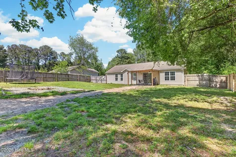 112 Clayton James Road Jacksonville NC 28540