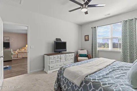 1115 Burled Oak Ridge Loop SE Bolivia NC 28422