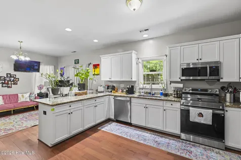 525 Old Folkstone Road Holly Ridge NC 28445