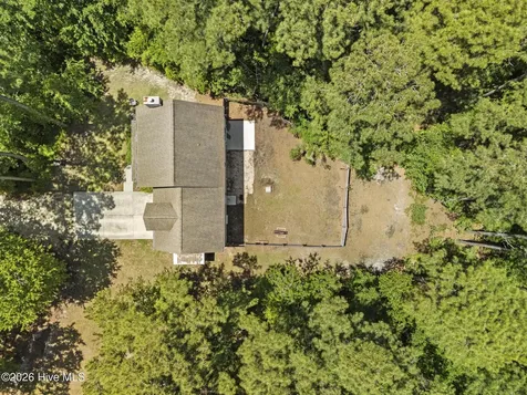 525 Old Folkstone Road Holly Ridge NC 28445