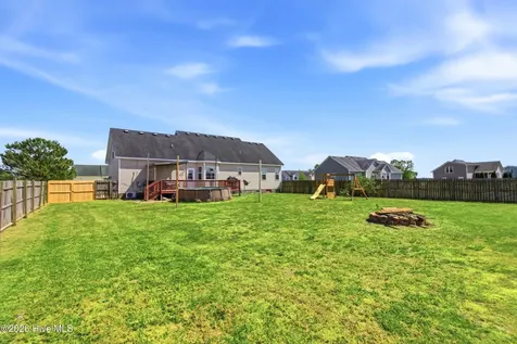 111 Ivy Trace Elizabeth City NC 27909