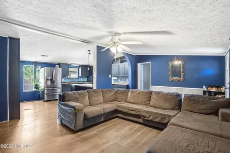 6140 Carolina Beach Road Wilmington NC 28412