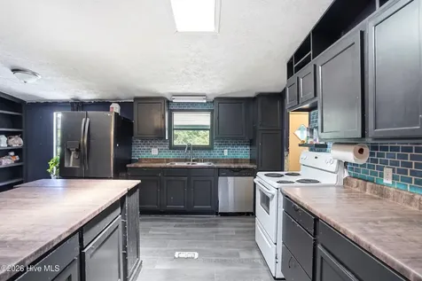 6140 Carolina Beach Road Wilmington NC 28412