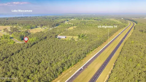 11073 Sam Potts Highway Lake Waccamaw NC 28450