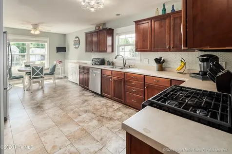 3541 Lena Lane Greenville NC 27834