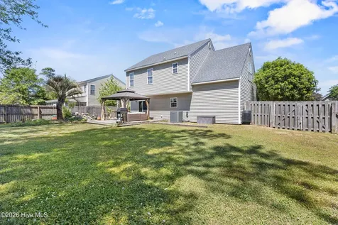 10023 Winding Branches Drive SE Belville NC 28451