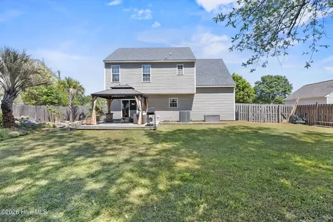 10023 Winding Branches Drive SE Belville NC 28451
