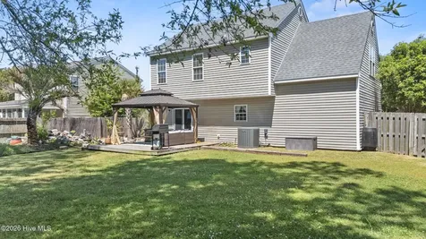 10023 Winding Branches Drive SE Belville NC 28451
