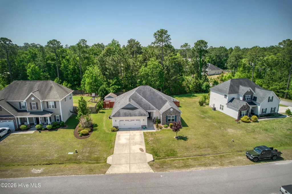 40 Thatcher Drive Rocky Point NC 28457