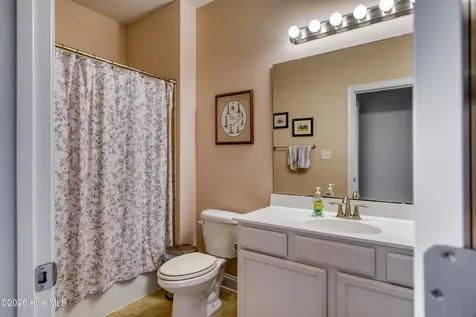 40 Thatcher Drive Rocky Point NC 28457