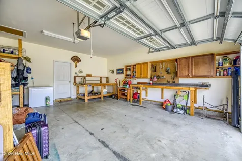 40 Thatcher Drive Rocky Point NC 28457