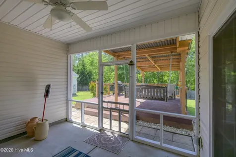 40 Thatcher Drive Rocky Point NC 28457
