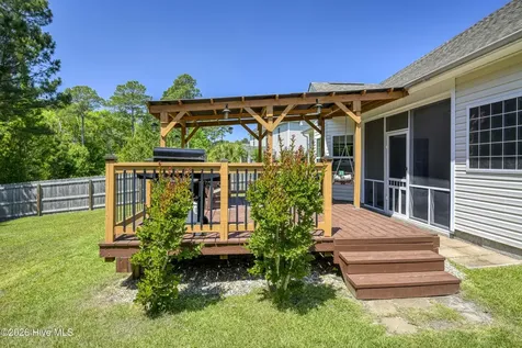 40 Thatcher Drive Rocky Point NC 28457
