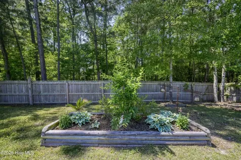 40 Thatcher Drive Rocky Point NC 28457