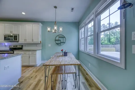 2520 Sloop Point Road Hampstead NC 28443