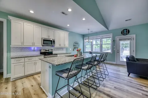 2520 Sloop Point Road Hampstead NC 28443