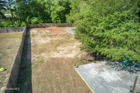 2520 Sloop Point Road Hampstead NC 28443