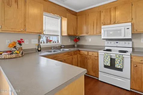 2128 Flagstone Court Greenville NC 27834
