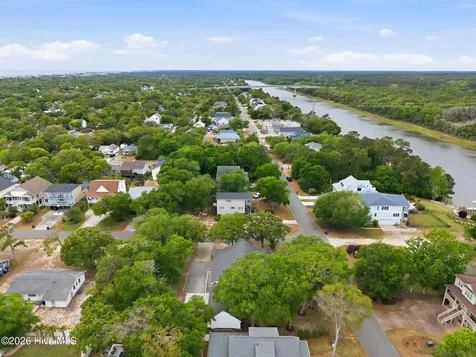 801 E Yacht Drive Oak Island NC 28465
