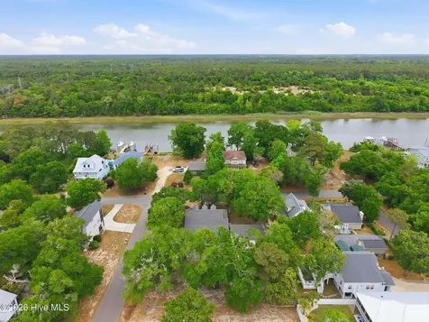 801 E Yacht Drive Oak Island NC 28465