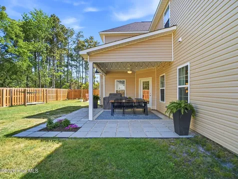 134 Evergreen Forest Drive Sneads Ferry NC 28460