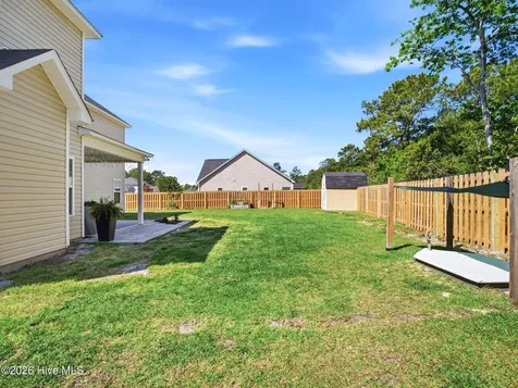 134 Evergreen Forest Drive Sneads Ferry NC 28460