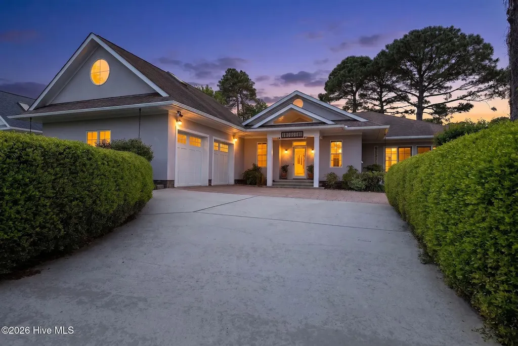 2792 Golfmaster Court SE Southport NC 28461