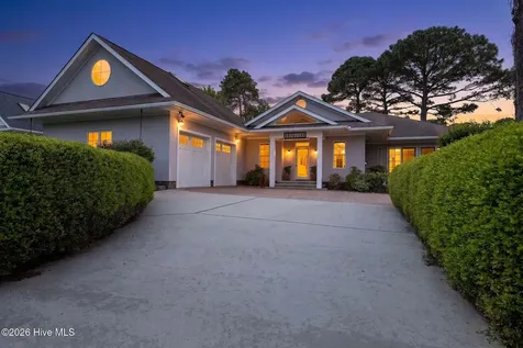2792 Golfmaster Court SE Southport NC 28461