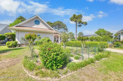 2792 Golfmaster Court SE Southport NC 28461