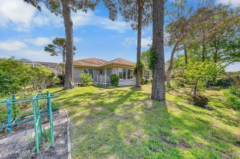 2792 Golfmaster Court SE Southport NC 28461