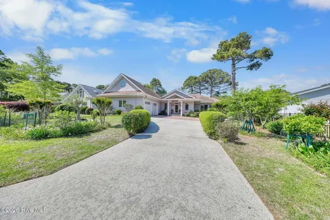 2792 Golfmaster Court SE Southport NC 28461