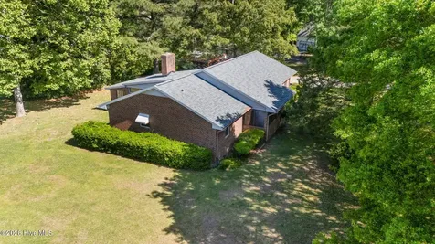 4802 Meadow Court Drive New Bern NC 28562