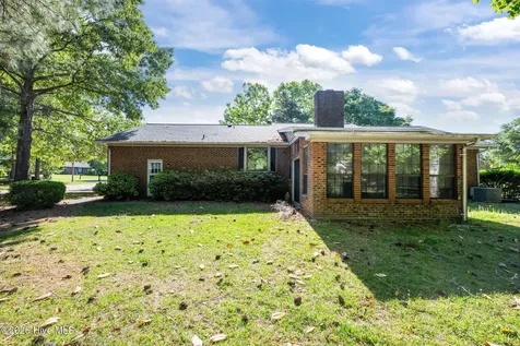 4802 Meadow Court Drive New Bern NC 28562