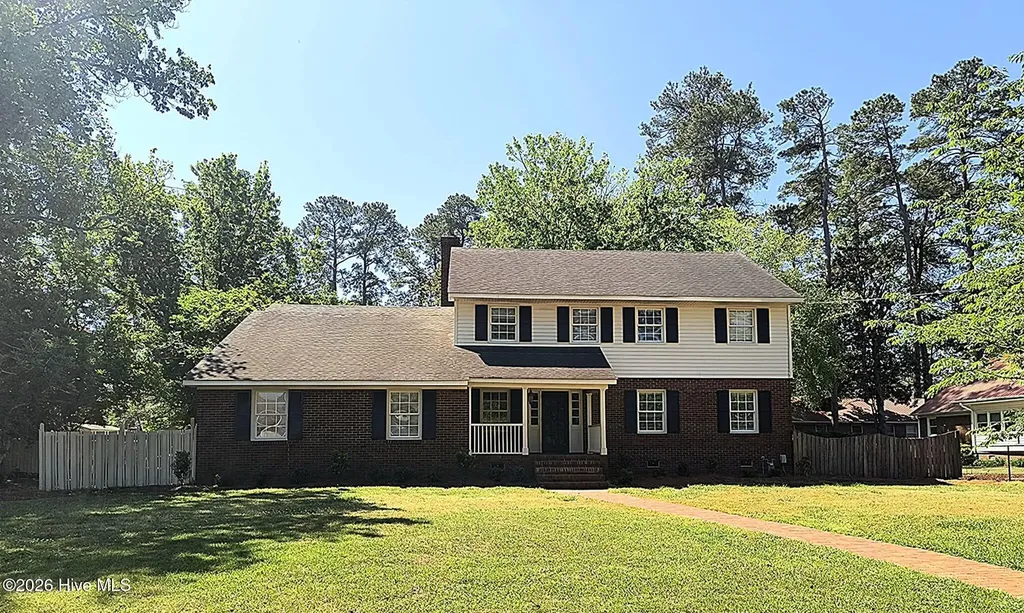 1910 York Street Kinston NC 28504