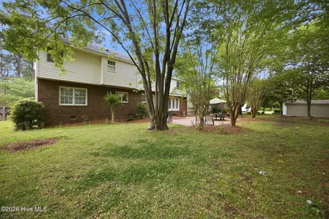 1910 York Street Kinston NC 28504
