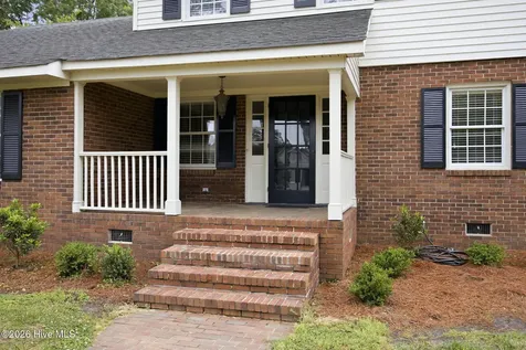 1910 York Street Kinston NC 28504