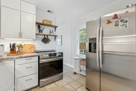 1122 S Topsail Drive Surf City NC 28445