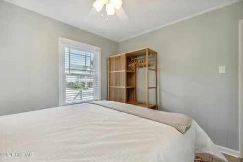 1122 S Topsail Drive Surf City NC 28445