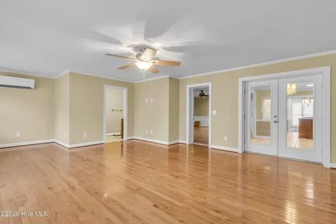 2514 Hickory Street New Bern NC 28562