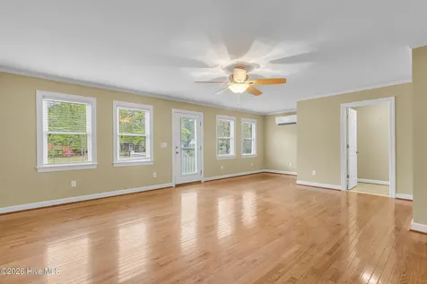 2514 Hickory Street New Bern NC 28562