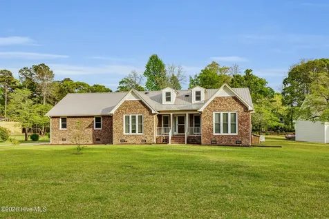 2514 Hickory Street New Bern NC 28562