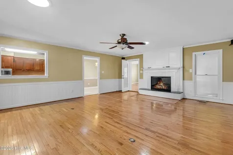 2514 Hickory Street New Bern NC 28562