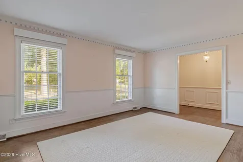 2103 Dallas Drive Kinston NC 28504