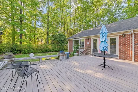 2103 Dallas Drive Kinston NC 28504