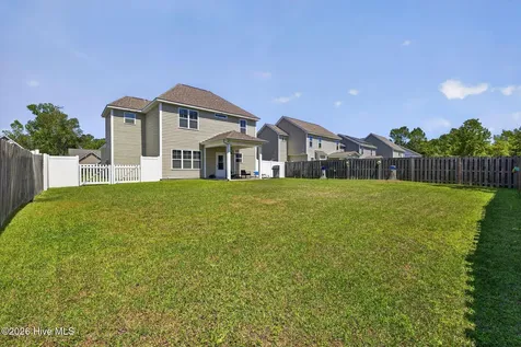 108 Periwinkle Street Burgaw NC 28425