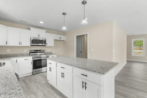 1246 Old Maplehurst Road Jacksonville NC 28540