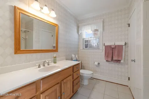 1908 York Street Kinston NC 28504