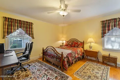 1908 York Street Kinston NC 28504